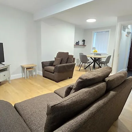 Appartement Eyre Square Two Bed With Parking *
